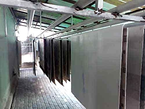 Halılarınızda bahar esintisi! Pendik halı yıkama hizmetimizle evinize ferahlık getirin.